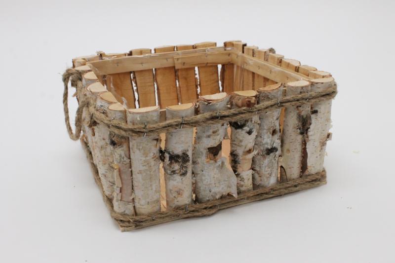 J Birch wooden basket square Ø24*24 H12			