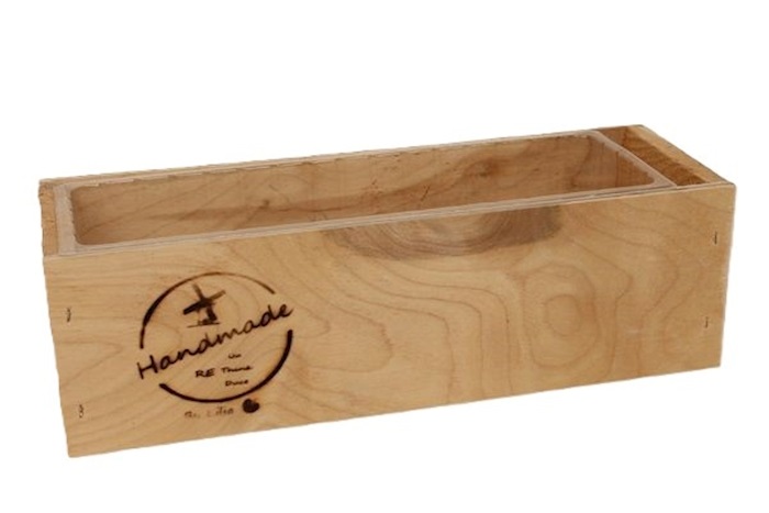 J Wdn planter 