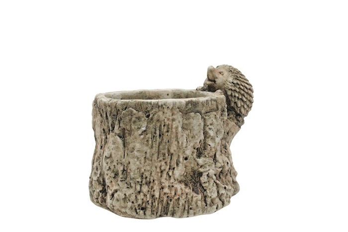 J Cement pot wood w hedgehog H13,5