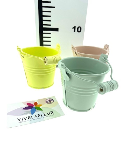 B Scott bucket mix colors H7 / D8cm