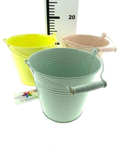 B Scott bucket mix colors H15 / D17cm