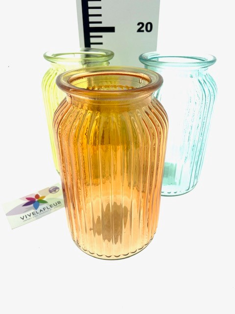 B Unit rib vase 3 mix colors H19 / D11cm