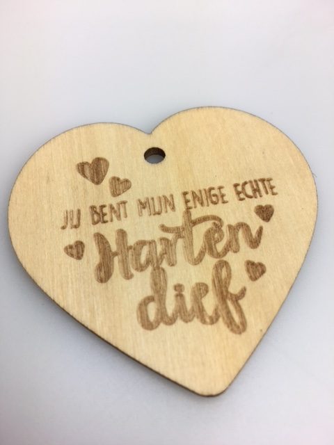 Houten Hartjes 